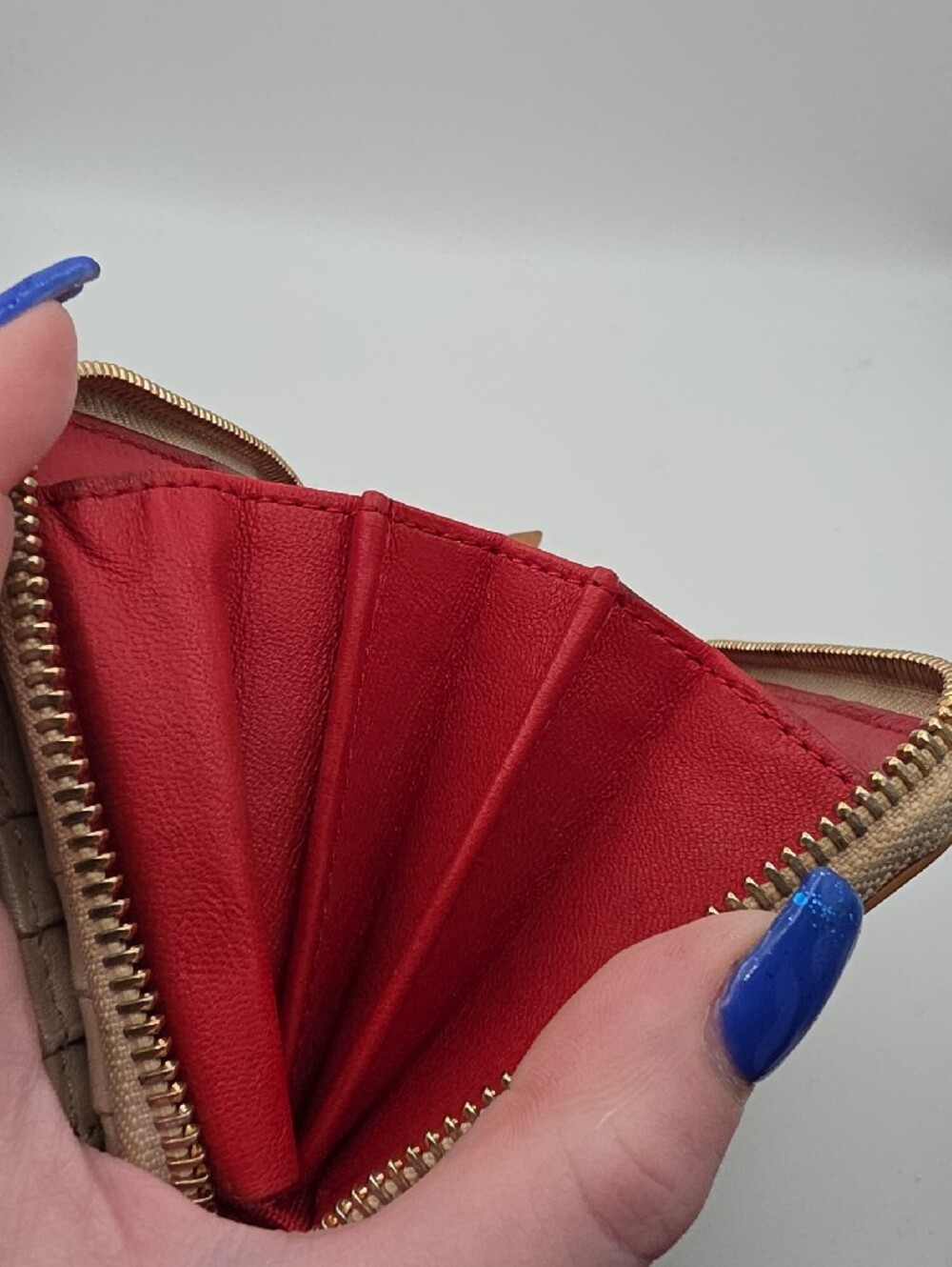 Christian Louboutin Tan Patent Bow Studded Compact Wallet (VERY GOOD)✨️ - Picture 12 of 15